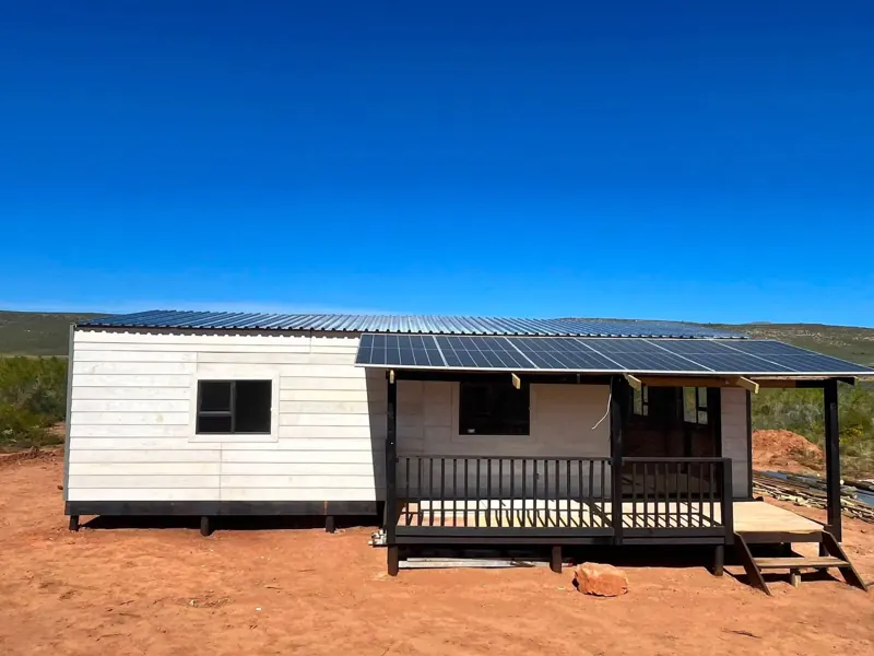 Nutec home with solar roof